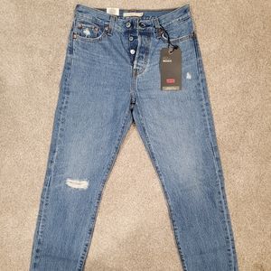 NEW Levi Wedgie Jeans